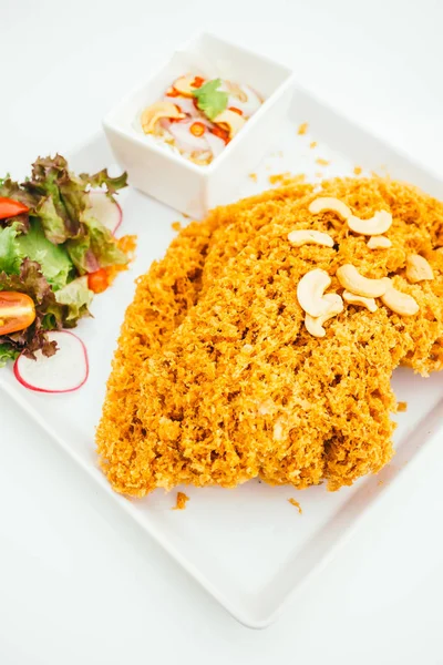 çıtır catfish salata