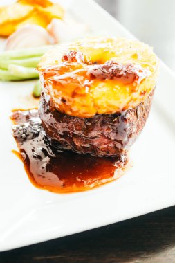 Izgara dana eti biftek 