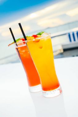 İçki kokteyl cam buz