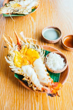 Izgara karides veya karides