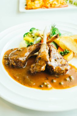 ızgara Kuzu pirzola