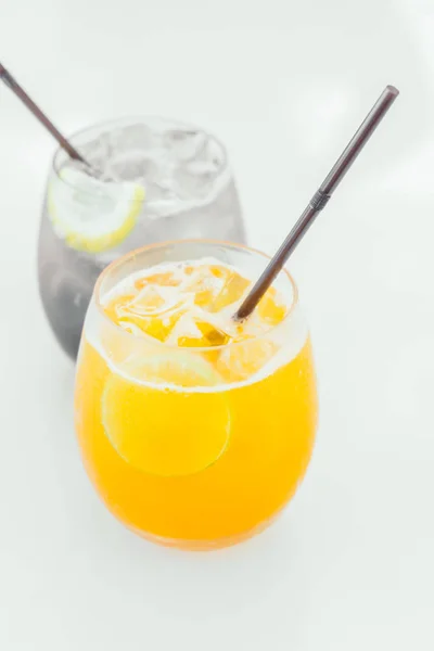 Ice drinking cocktails — Stock Photo, Image