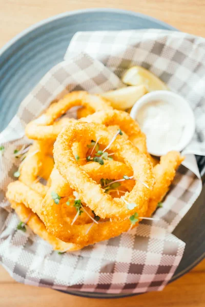 Anillo de calamares fritos — Foto de Stock