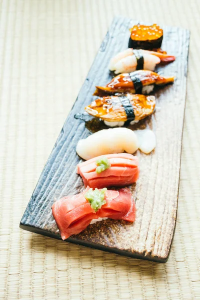 Raw and fresh nigiri sushi roll — Stock Photo, Image