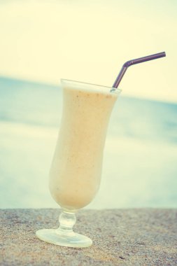 Muz smoothies cam içme buz 