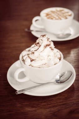 Sıcak çikolata hatmi beyaz Kupası