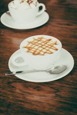 Sıcak karamel kahve Kupası latte