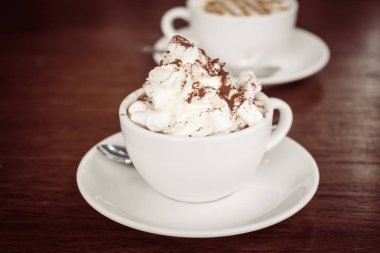 Sıcak çikolata hatmi beyaz Kupası