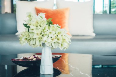 Masada Çiçek Vazosu