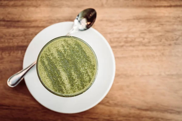 Hete matcha groene thee latte beker — Stockfoto