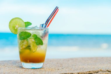 İçme mojito cam buz