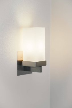 Duvarda ışık lamba