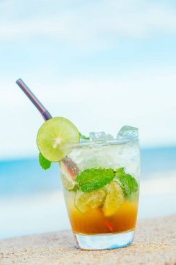 İçme mojito cam buz