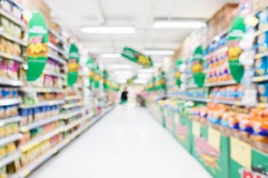 Soyut bulanıklık ve bokeh süpermarket ve indirim mağazası iç