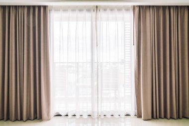 Perdeler pencere dekorasyon
