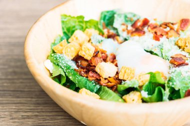 Sezar'ın sebze salatası