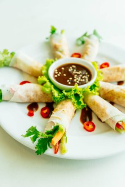 Ördek eti böreği içinde