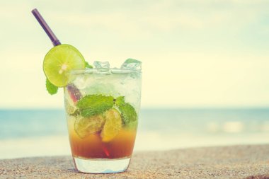 İçme mojito cam buz