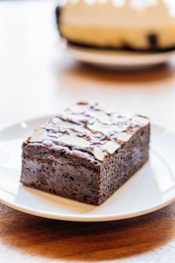 Şekerli tatlı çikolata kek pasta ile