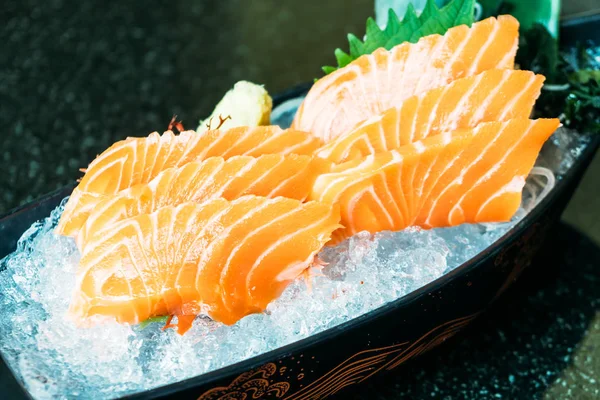 Sashimi Carne Salmón Cruda Fresca Estilo Comida Japonesa —  Fotos de Stock