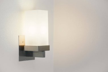 Duvarda ışık lamba