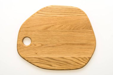 Kahverengi ahşap doğrama ve beyaz arka plan üzerinde izole kesme tahtası