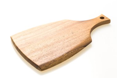 Kahverengi ahşap doğrama ve beyaz arka plan üzerinde izole kesme tahtası