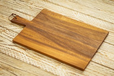 Kopya alanı ile ahşap arka plan ağaç kesme tahtasında