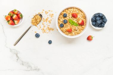 Sağlıklı kahvaltı seti