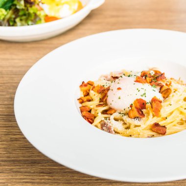 spagetti carbonara