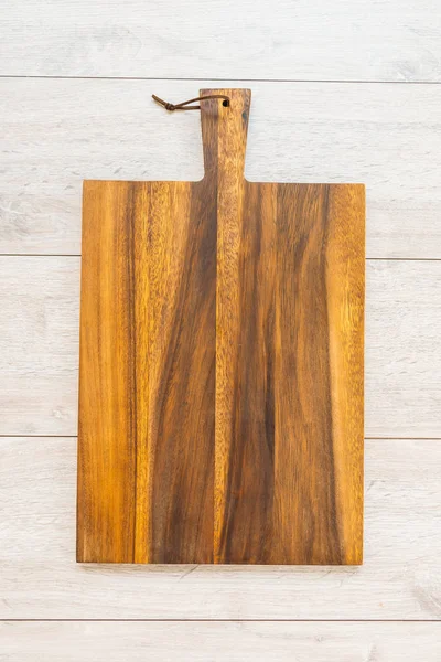 Kopya alanı ile ahşap arka plan ağaç kesme tahtasında