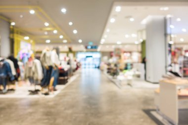 Arkaplan için mağaza içindeki soyut bulanıklık ve odaklanmış alışveriş merkezleri