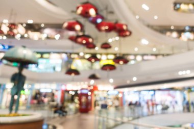 Arkaplan için mağaza içindeki soyut bulanıklık ve odaklanmış alışveriş merkezleri