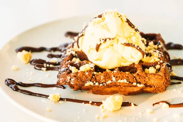 Sweet Dessert Chocolate Waffle Ice Cream White Plate — Stock Photo, Image