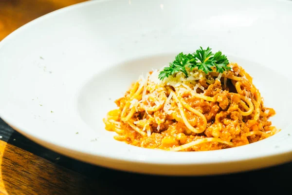 Spagetti Vagy Tészta Bolognai Fehér Lemez Olasz Élelmiszer Stílusban — Stock Fotó