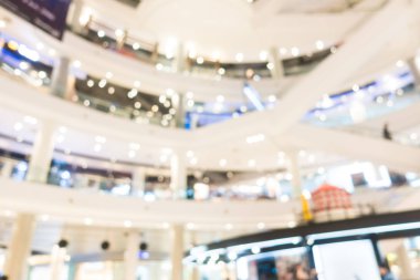 Arkaplan için mağaza içindeki soyut bulanıklık ve odaklanmış alışveriş merkezleri