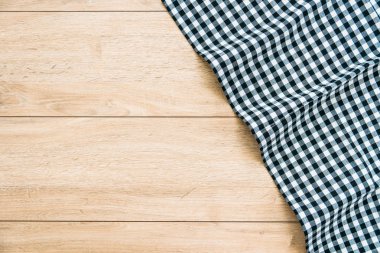 Ahşap masa kopya adlı kullanıcının alanı - Vintage filtre ile üzerinde mutfak bezi