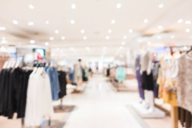 Arkaplan için mağaza içindeki soyut bulanıklık ve odaklanmış alışveriş merkezleri