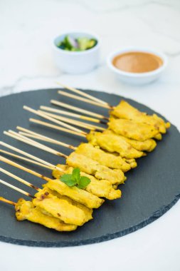 tavuk satay