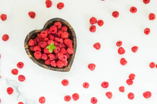 Kırmızı ahududu meyve — Stok fotoğraf