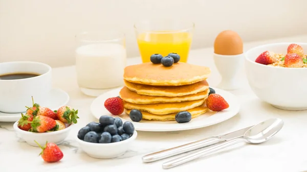 Juego de desayuno saludable —  Fotos de Stock