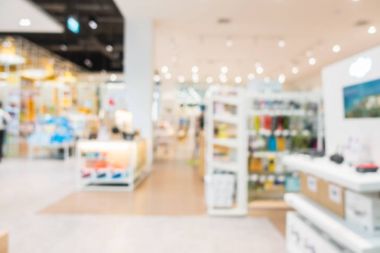 Arkaplan için mağaza içindeki soyut bulanıklık ve odaklanmış alışveriş merkezleri