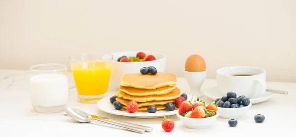 Healthy Breakfast Set Pancake Granola Blueberry Strawberry Black Coffee Milk — Stock Photo, Image