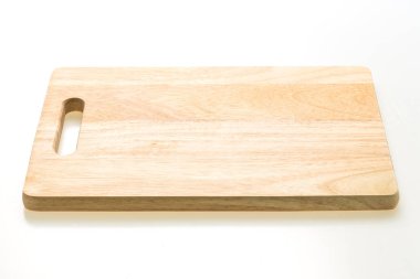 Kahverengi ahşap doğrama ve beyaz arka plan üzerinde izole kesme tahtası