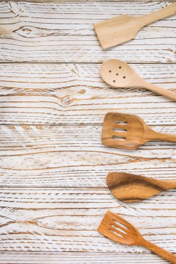 Ahşap mutfak eşyaları ya da mutfak gereçleri kopya alanı - Vintage filtre ahşap tablo