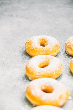 Şekerli tatlı birçok çörek ile