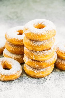 Şekerli tatlı birçok çörek ile