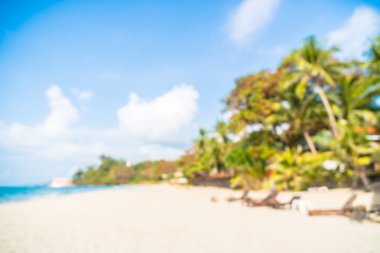 Soyut bulanıklık güzel bir plaj ve deniz defocused