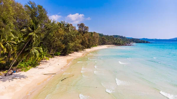 Aerial view with sea and beach — Stock Photo, Image