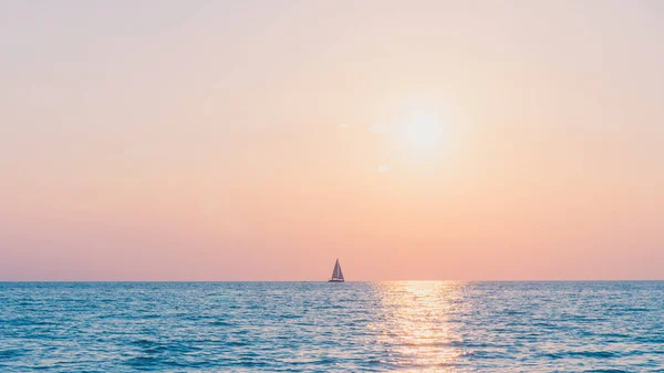 Tramonto con mare — Foto Stock